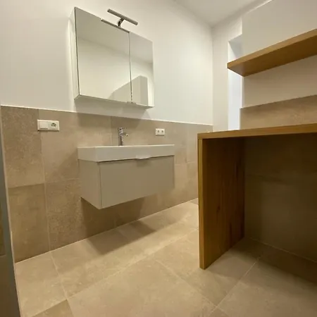 Apartment Schurianhof *