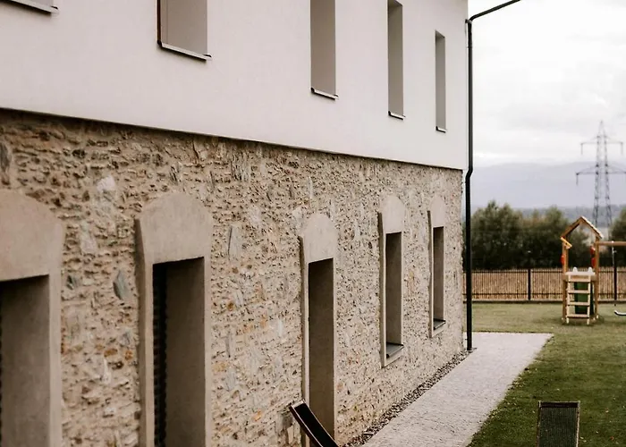 Schurianhof Apartament *